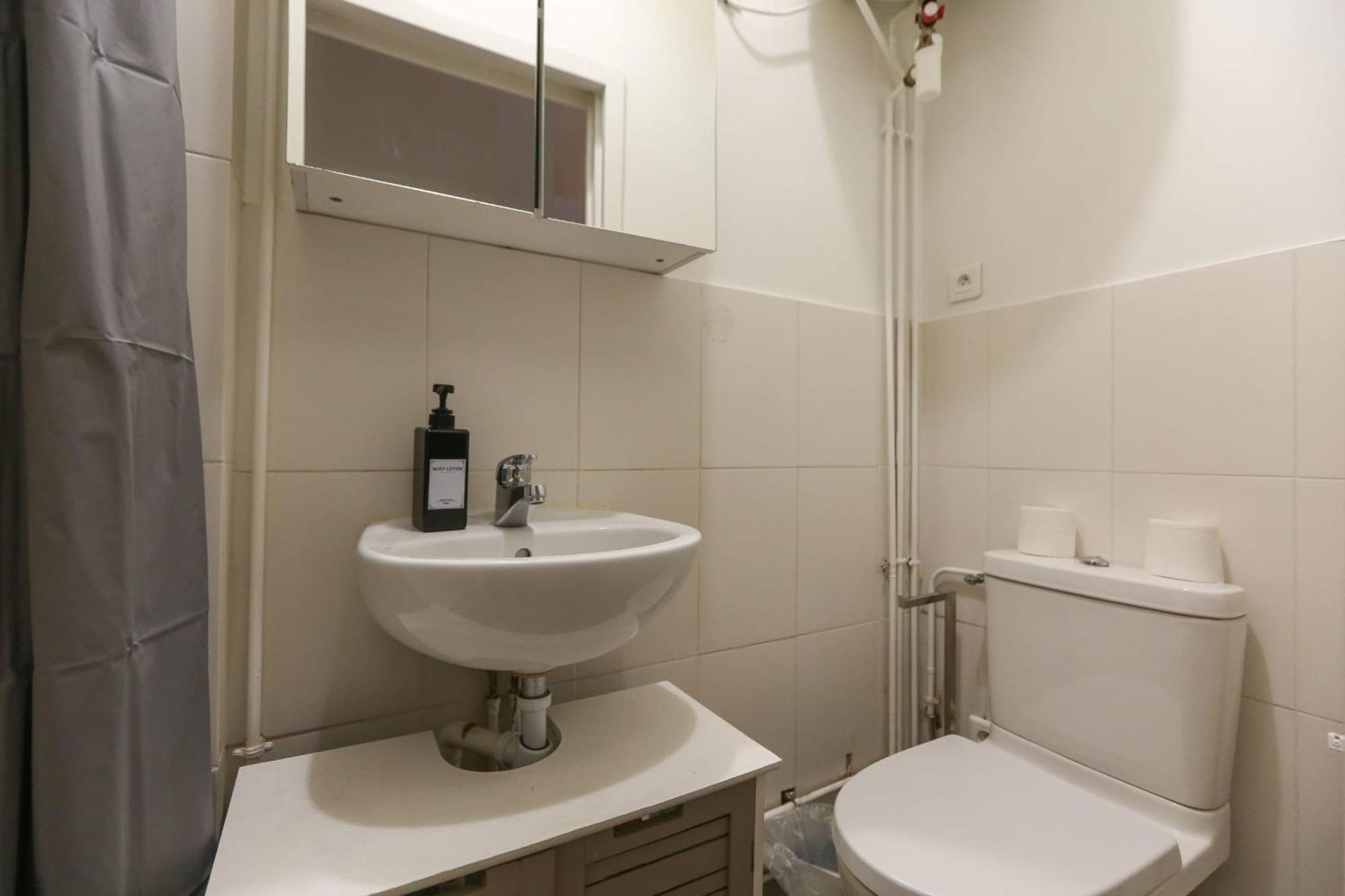 Nice And Comfortable Studio Apartment Paris Exterior foto